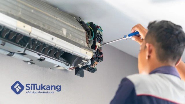 AC Rusak atau Kurang Dingin Temukan Tukang AC Terdekat Lewat Aplikasi SiTukang