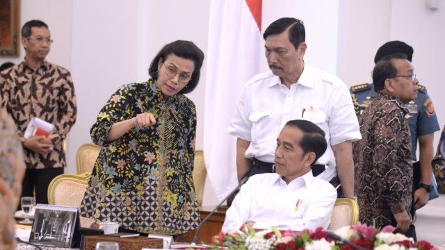 Amien Rais ‘Ngamuk’, Tuding Jokowi-Luhut-Sri Mulyani Perusak Indonesia: Mereka Layak Dihukum Mati!