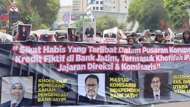 Gubernur Khofifah Makin Tersudut, Diduga Berperan Muluskan Kredit Fiktif Bank Jatim Rp549,5 Miliar!
