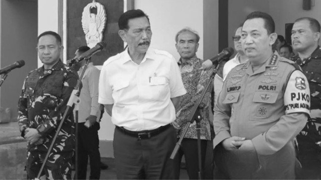 Ketika LBP Mengatakan Kapolri Tak Boleh Diganti, Apa Kata Prabowo?