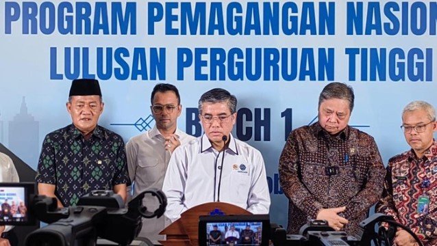 Setahun Prabowo-Gibran, Menaker Jawab Janji 19 Juta Lapangan Pekerjaan: Itu Kan Target 5 Tahun!