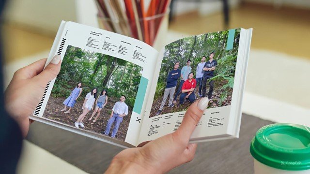 Strategi Bisnis & Kualitas dalam Membuat Buku Kenangan Sekolah: Memilih Jasa Percetakan Buku Tahunan Sekolah Terbaik