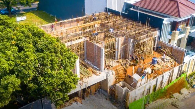 11 Hari & Bulan Terbaik Renovasi Rumah Menurut Primbon Jawa (Versi Super Lengkap 2025–2026) – Dijamin Rezeki Mengalir & Rumah Penuh Berkah!