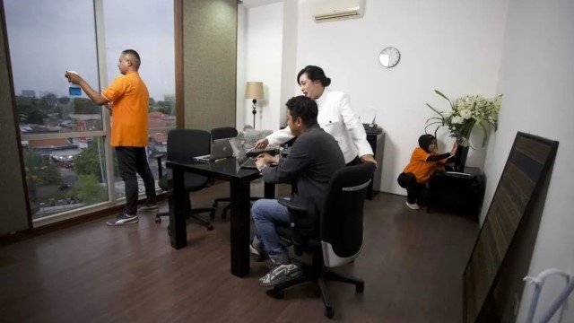 Deep Cleaning bTaskee Solusi Satu Kali Datang, Rumah Langsung Kinclong dari Atap Sampai Kolong!