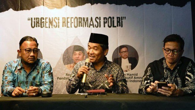 Ray Rangkuti Ungkap ‘Kejanggalan’ Kapolri Bentuk Tim Reformasi Polri di Ujung Masa Jabatan