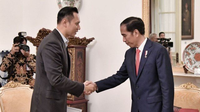Sindiran Brutal ‘Tolol Natural’ Balas PSI yang Ungkit Jasa Jokowi ke AHY