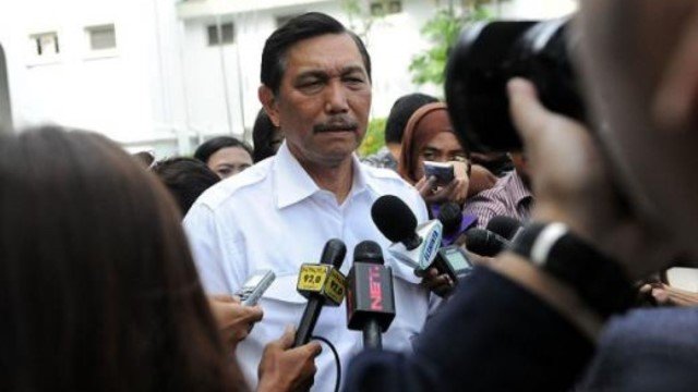 Blak-Blakan! Luhut Ungkap Awal Mula Bandara IMIP Berdiri