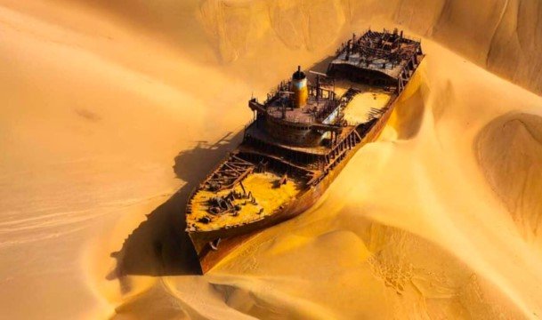 Kapal Harta Karun Usia 500 Tahun Ditemukan di Gurun, Penuh Emas!