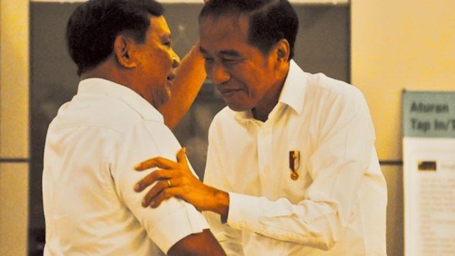 Menyelamatkan Prabowo Dari ‘Musuh Dalam Selimut’
