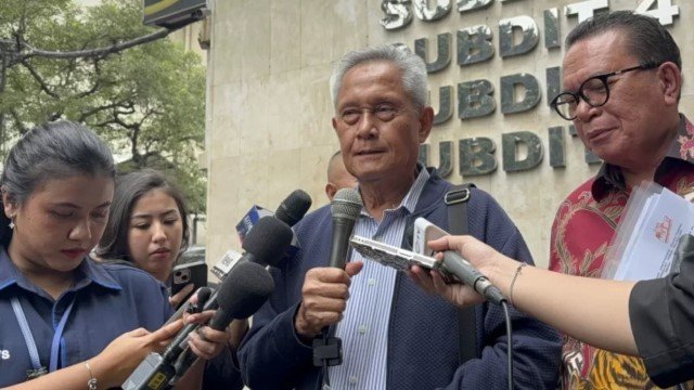 Ahli Digital Sebut Roy Suryo Cs Aset Bangsa: Jarang Orang Punya Keahlian Seperti Mereka!