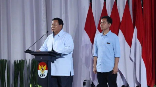 Mahfud MD: KPK Lumpuh, Prabowo Terjebak ‘Ranjau Politik’ Antara Pidato dan Realita!