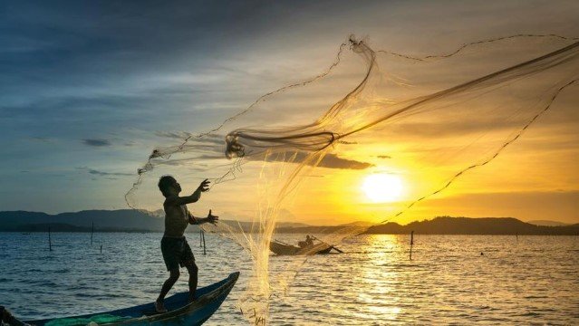 Nelayan Mancing di Laut Jawa, Kaget Dapat Harta Karun Rp720 Miliar!