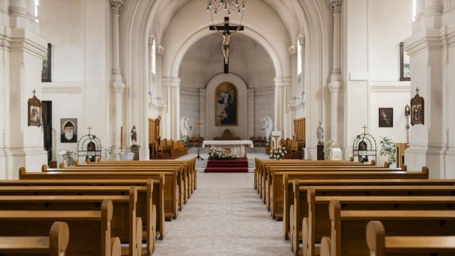 Waduh! Ramai-Ramai Warga ‘Murtad’ Demi Hindari Pajak