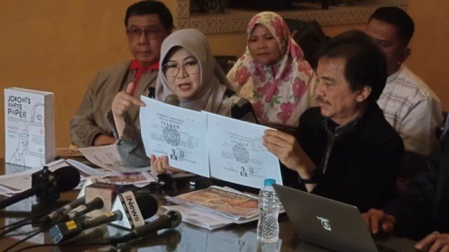 NGERI! Dokter Tifa Ngaku Ilmu Yang Digunakannya Untuk Meneliti Ijazah Jokowi Diajarkan di CIA hingga FBI