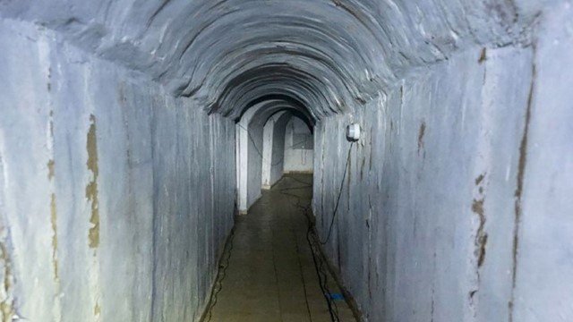 Terpendam 65 Tahun! Pangkalan Militer Rahasia AS Tiba-Tiba Muncul dari Bawah Es Greenland