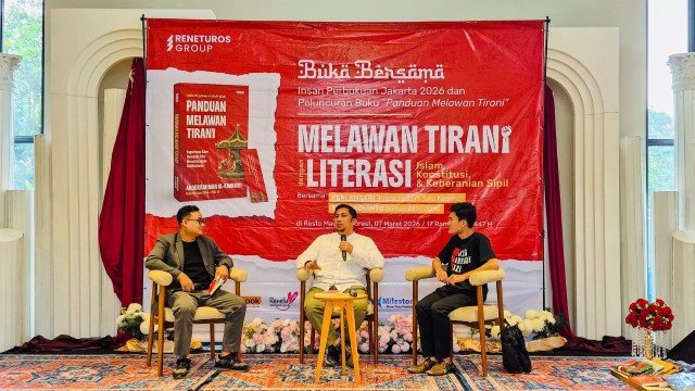 Feri Amsari dan Tiyo Ardianto Ingatkan Indonesia Sedang Tidak Baik-Baik Saja