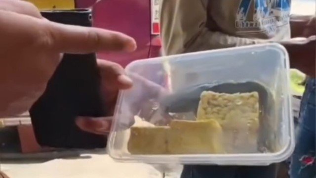 Kacau! Viral MBG Lele Mentah di Pamekasan, Ditolak Sekolah