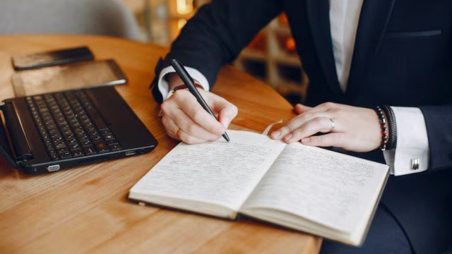 Menulis Ulang Dengan Lebih Cerdas: Pendekatan Modern Untuk Tulisan Yang Lebih Baik