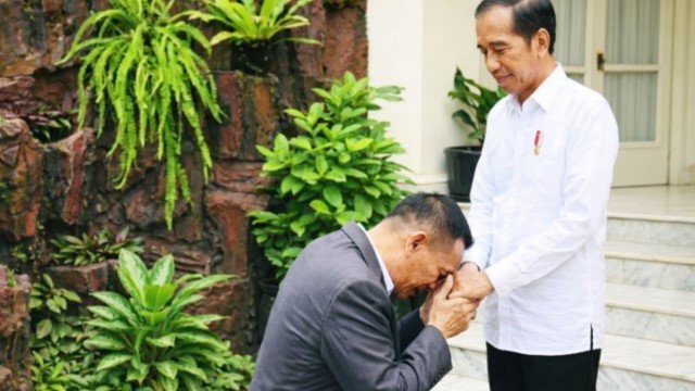 'Rismon Sianipar Terkapar Melawan Orang Besar'