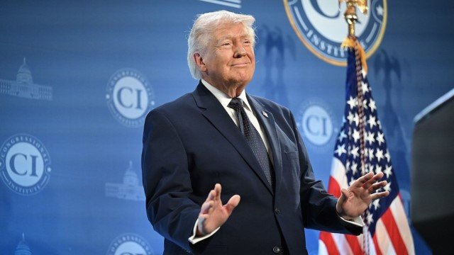 Trump Selangkah Lagi Rebut Negara Ini Saya Bisa Lakukan Apapun!