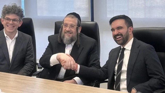 VIRAL! Walkot Muslim Kebanggaan Netizen Indonesia Panen Hujatan Setelah Bertemu Komunitas Yahudi