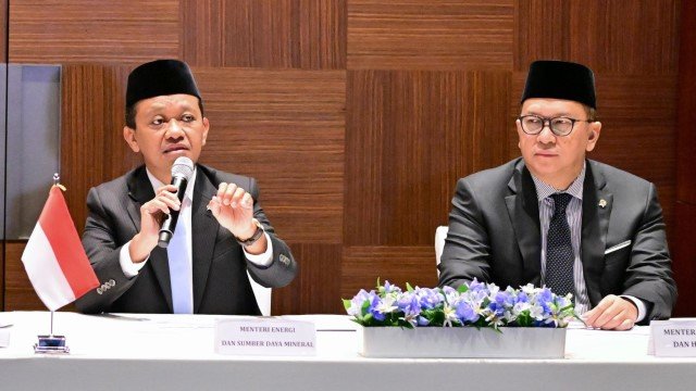 Bahlil Ajak Beli BBM yang Wajar, Ungkap Dirinya Mantan Sopir Angkot Isi 50 Liter