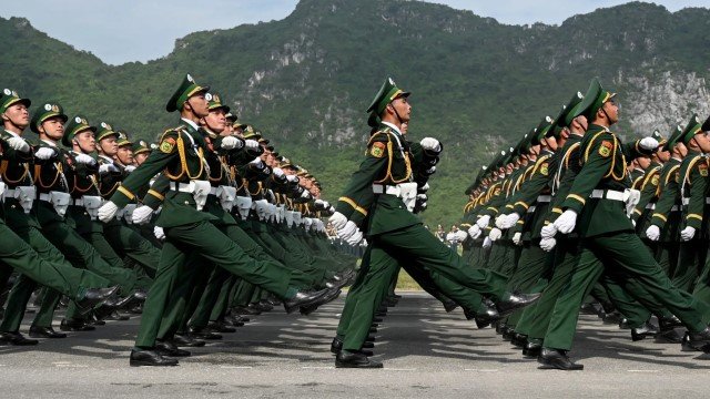 Bak Langit dan Bumi! Ini Perbedaan Gaji Tamtama Polisi Vietnam vs Indonesia