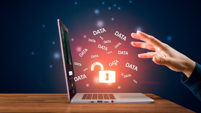 Benarkah Data Indonesia Sengaja Dibocorkan Politisi Ini Mengungkapnya!