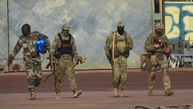 Chaos! Perang Saudara Baru Pecah, Menhan Tewas Dibom