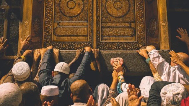 Haji Pernah Diharamkan di Indonesia, Ini Sejarahnya!