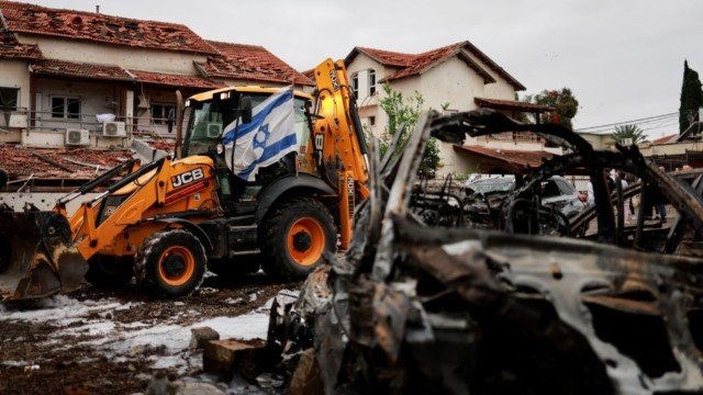 JAHAT! Israel Hancurkan Rumah-Rumah Lebanon, Buldoser Dibayar Berdasarkan Jumlah Bangunan Yang Dihancurkan