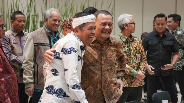 KDM dan Ahmad Luthfi Ketawa Bareng di Jakarta, Netizen Kena Prank Medsos