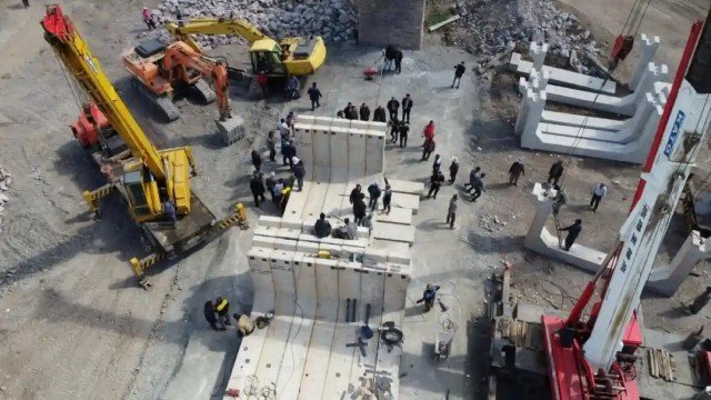 Keajaiban Teknik AS Bom 6 Jembatan, Insinyur Iran Bangun Kembali dalam 96 Jam, Dunia Terperangah!