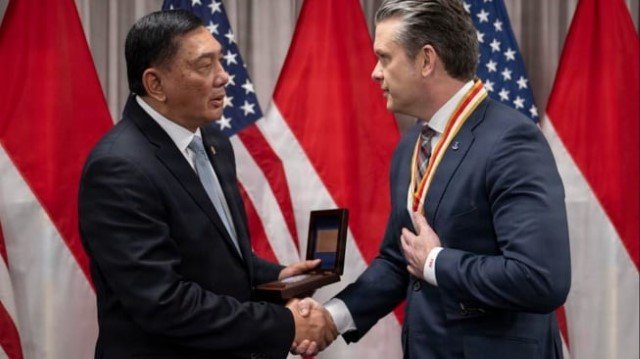 Kontroversi Pete Hegseth, Pembawa Acara TV Yang Jadi 'Dewa Perang' AS