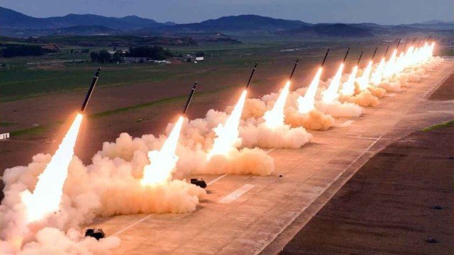 Mantan CIA Akui Ketangguhan Iran, Diyakini Masih Simpan Ribuan Rudal di Bawah Tanah!