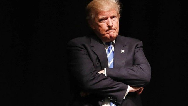 Ngomong Kotor dan Puji Allah Saat Ancam Iran, Trump Dinilai Makin Frustrasi!