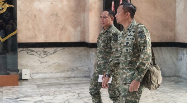 Panglima TNI, Gatot Nurmantyo hingga Agum Gumelar Kumpul di Kantor Menhan Sjafrie, Ada Agenda Apa?