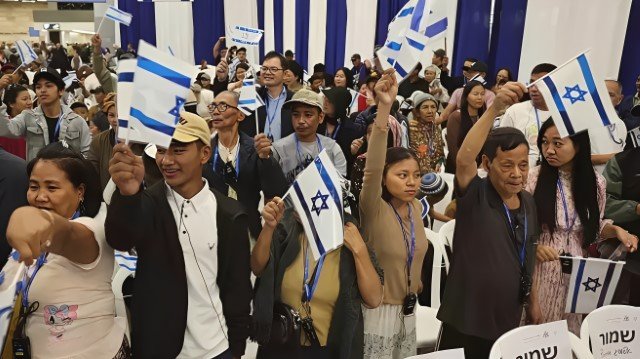 Ratusan Orang India Ramai-Ramai Jadi Warga Negara Israel, Ada Apa
