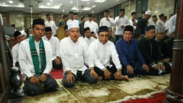 Ustaz Abdul Somad Unggah Foto Bareng Jusuf Kalla, Singgung Soal 'Makar'