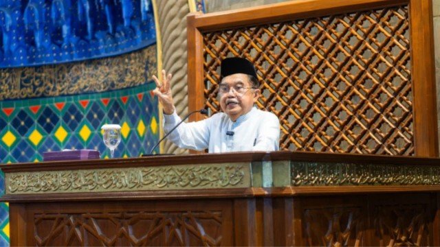 VIRAL Ceramah Jusuf Kalla di UGM, Pernyataan Konflik Poso-Ambon Picu Polemik!