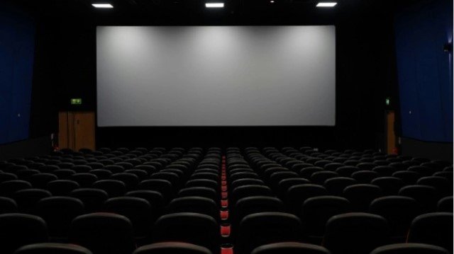 Bikin Elus Dada! Anggota DPR Usul APBN 2027 Buat Bangun 1.000 Bioskop Desa, Biar Petani Bisa Nonton Avengers?