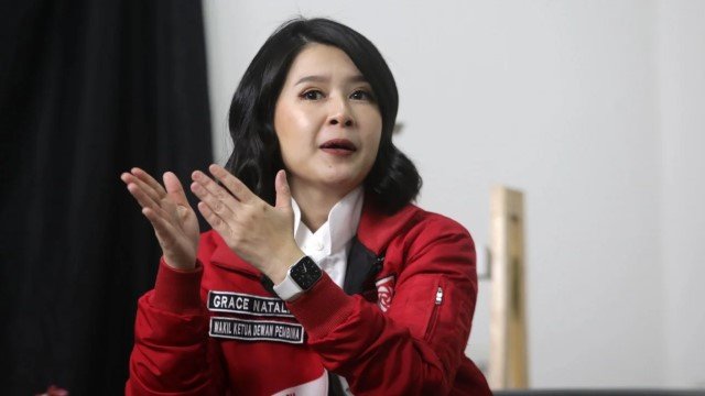 Ironi Menyayat Hati! Rakyat Bertahan Pakai UMR, Gaji Grace Natalie Sebagai Komisaris di MIND ID Tembus Miliaran