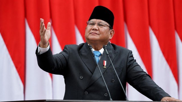 Kabar Gembira atau Ambisi Terlalu Tinggi Prabowo Sesumbar Indonesia Akan Produksi Mobil, Motor, hingga HP Sendiri!