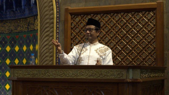 Kacau Balau! Mahfud MD Bongkar ‘Taktik Gila’ Penegak Hukum: Rakyat Ditangkap, Bukti Baru Dicari-Cari