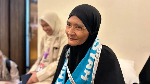 Merinding! Misteri ‘Ember Ajaib’ Yang Antar Nenek Sebatang Kara Jadi Ikon Global Haji 2026, Netizen Menangis