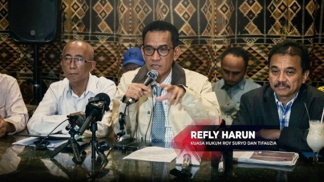 Misteri Pria Berkumis Terkuak! Refly Harun 'Preteli' Bukti Valid Foto di Ijazah Jokowi Fix Palsu, Skandal Kebohongan Terbesar Terbongkar