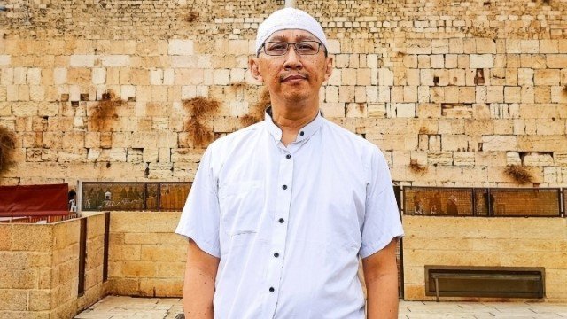 Nekat Senggol Dua Provinsi Besar! Abu Janda Resmi Dilaporkan ke Bareskrim Usai Sebut Sumbar-Jabar Suku Barbar