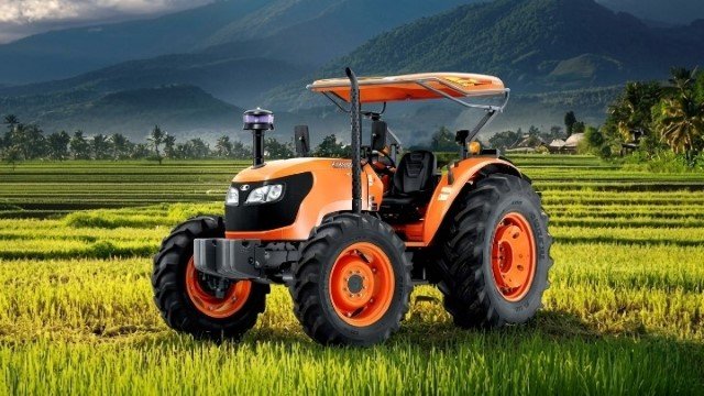 Panduan Lengkap Merawat dan Mengoperasikan Traktor di Lahan Pertanian