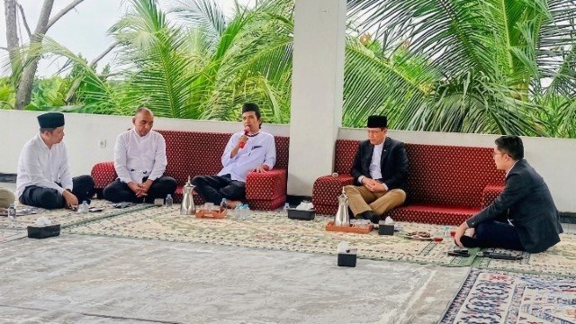 Ada Misi Rahasia Utusan Khusus Presiden Sambangi UAS di Kampar, Minta Pencerahan Soal Situasi Bangsa!