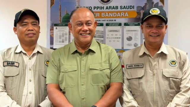 Gaya Selangit! Di Dalam Negeri Masih Amburadul, BGN Malah Ingin Beri MBG untuk Anak Sekolah Indonesia di Jeddah